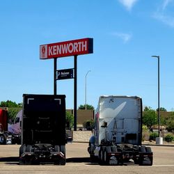 Inland Kenworth - Signage