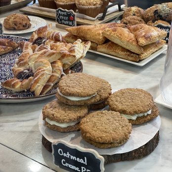 Casa Costa Bake Shop - Bakeries Near Me - Leander, Texas
