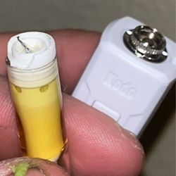 The broken Nice guys vape cart.
