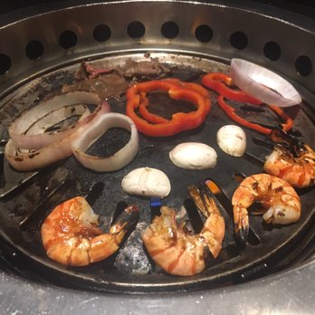 Saigon House Restaurant - Shrimp and vegetables - Vietnamese Near Me - Hamilton, Ontario