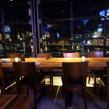 Yard House - Empty table 3 - Vegetarian Near Me - Gaithersburg, Maryland Yard House - Empty table 3 - Vegetarian Near Me - Gaithersburg, Maryland