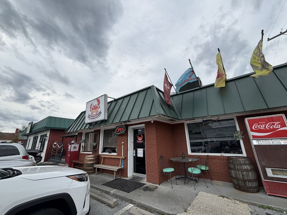 Crabby Maggie's