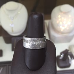 Diamond Boutique - Some very unique wedding bands