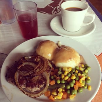 Svea - pannbiff med lök - Breakfast & Brunch Near Me - Chicago, Illinois Svea - pannbiff med lök - Breakfast & Brunch Near Me - Chicago, Illinois
