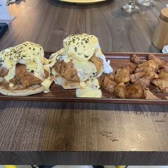 Kaffe Haus - Crab Benedict - Breakfast & Brunch Near Me - San Juan, Puerto Rico Kaffe Haus - Crab Benedict - Breakfast & Brunch Near Me - San Juan, Puerto Rico