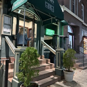 Archie Moore's - American Near Me - Wallingford, Connecticut