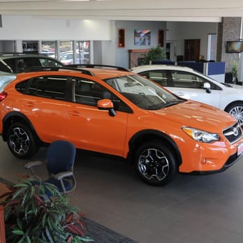 Tonkin Subaru - Bob Stone Freeway Autocenter Showroom - Car Dealers Near Me - The Dalles, Oregon