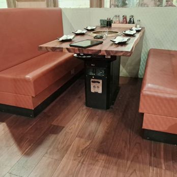Gyu Ichiro - Interior - Sushi Bars Near Me - New York, New York