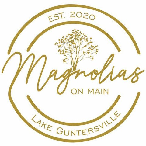 Magnolias on Main Logo