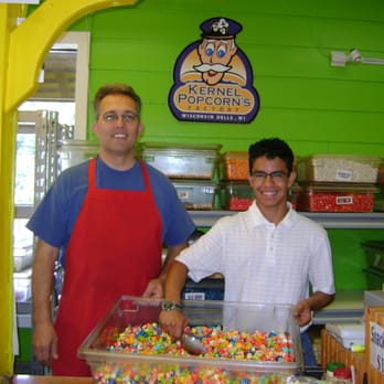 Kernel Popcorn's Factory - Owner, Eric and Son - Popcorn Shops Near Me - Wisconsin Dells, Wisconsin