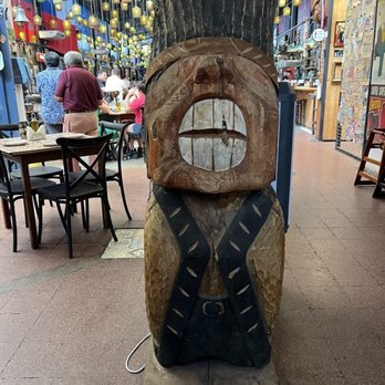 El Hoyo - Chilean Near Me - Santiago, RM