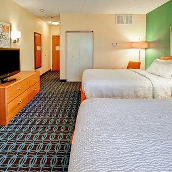 Fairfield by Marriott Inn & Suites Saratoga Malta - Hotels Near Me - Malta, New York