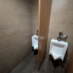 Pearl River Restaurant - Men's bathroom, urinals
