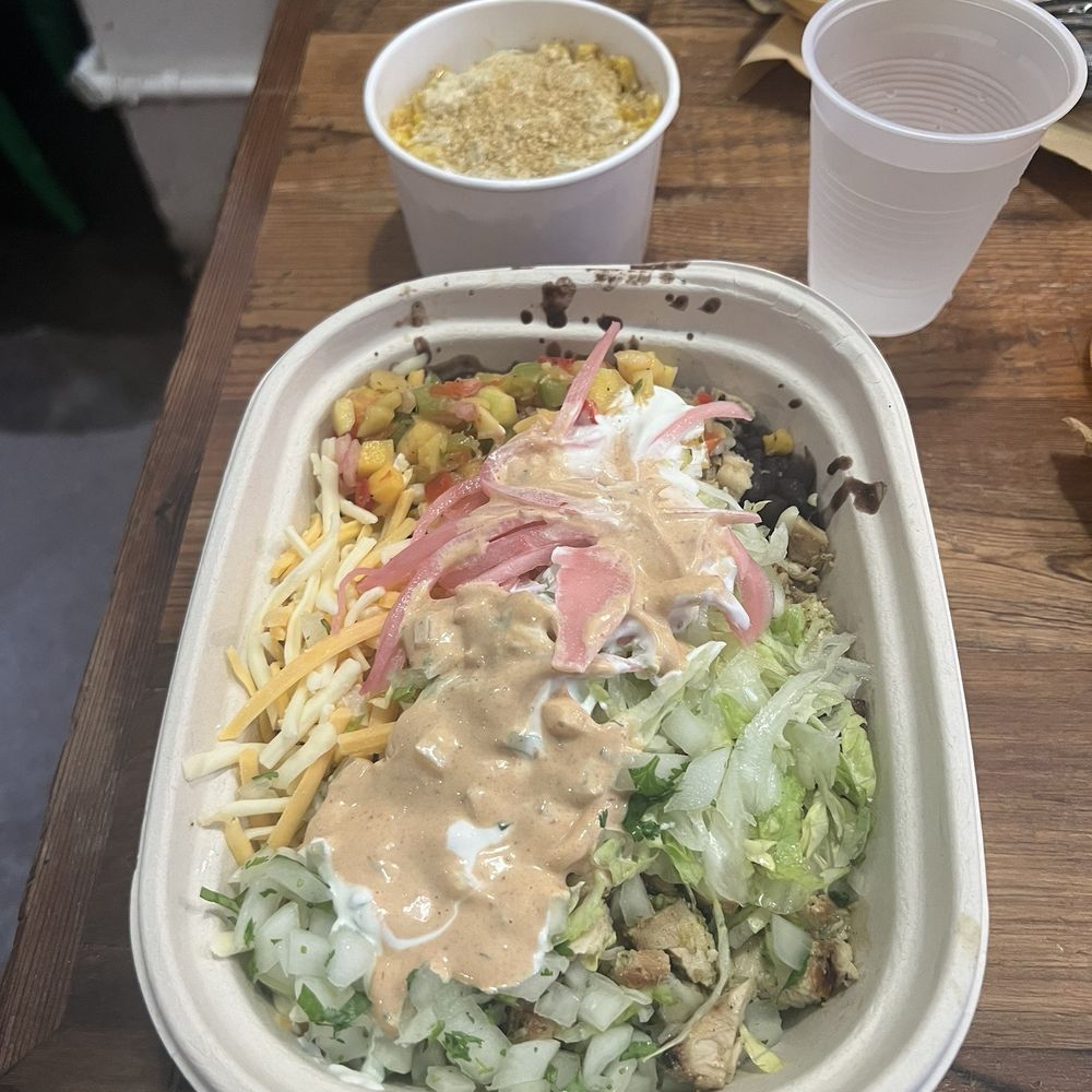 El Jefe's Taqueria - Chicken only Fajita Bowl & MEXICAN STREET CORN - Breakfast & Brunch Near Me - Cambridge, Massachusetts El Jefe's Taqueria - Chicken only Fajita Bowl & MEXICAN STREET CORN - Breakfast & Brunch Near Me - Cambridge, Massachusetts