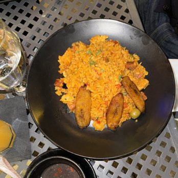 Mixto Restaurant - Chicken & rice with plantains - Latin American Near Me - Philadelphia, Pennsylvania Mixto Restaurant - Chicken & rice with plantains - Latin American Near Me - Philadelphia, Pennsylvania