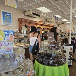 Kilwins Ice Cream - Chocolate - Fudge - Candy area
