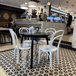 Pattison's Patisserie Fine Bakery & Cafe