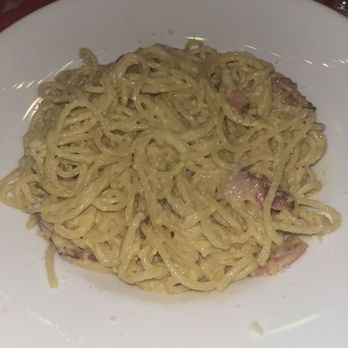 Dan Tana's - Carbonara - Italian Near Me - West Hollywood, California