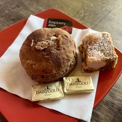 The Dock Cafe - Apple Cinnamon Scone and Fifteen