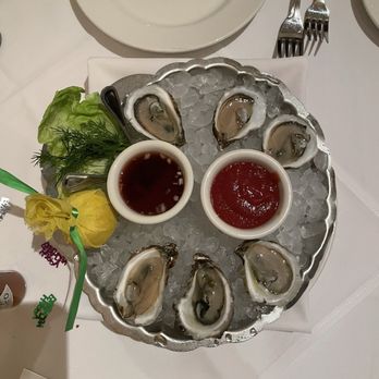 The Capital Grille - Fresh Oysters on the Half shell (6) - Steakhouses Near Me - Dallas, Texas