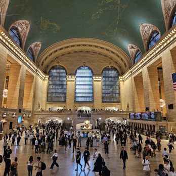 Grand Central Terminal - Landmarks & Historical Buildings Near Me - New York, New York Grand Central Terminal - Landmarks & Historical Buildings Near Me - New York, New York