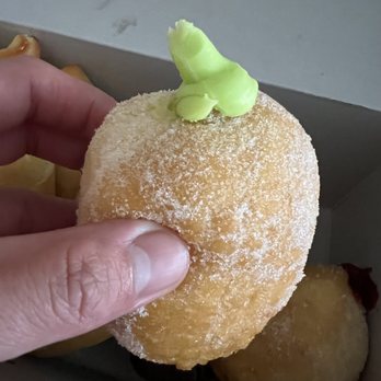 Starbread Bakery - Pandan Malasada - Bakeries Near Me - Las Vegas, Nevada