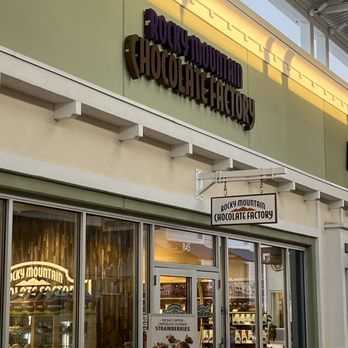 Rocky Mountain Chocolate Factory - Chocolatiers & Shops Near Me - Lutz, Florida Rocky Mountain Chocolate Factory - Chocolatiers & Shops Near Me - Lutz, Florida