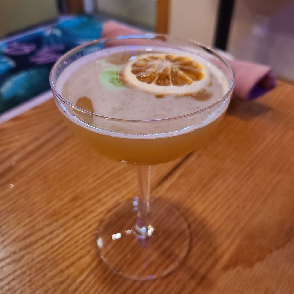 Sally O's - Sleepy Bee ($12): chamomile infused monapolowa dry gin, wildflower honey, lemon - Bars Near Me - Baltimore, Maryland Sally O's - Sleepy Bee ($12): chamomile infused monapolowa dry gin, wildflower honey, lemon - Bars Near Me - Baltimore, Maryland