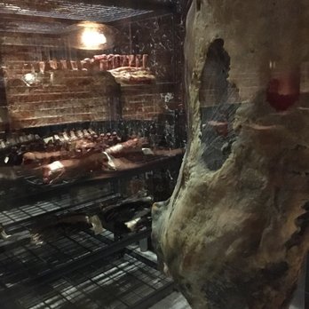 Bessie - Steakhouses Near Me - Christchurch, CAN
