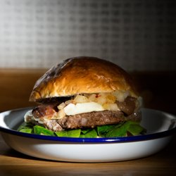 BAROS Burger - Goat Load Burger
