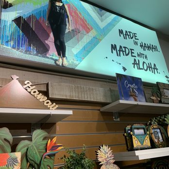 CocoNene - Kahala - Hawaiian decor and giftware. - Home Decor Near Me - Honolulu, Hawaii