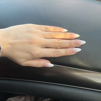 Piggy Nails - Nail Salons Near Me - Canoga Park, California Piggy Nails - Nail Salons Near Me - Canoga Park, California