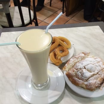 La Pallaresa - Coffee & Tea Near Me - Barcelona, B La Pallaresa - Coffee & Tea Near Me - Barcelona, B