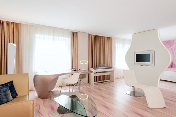 Hotel nhow Berlin by null