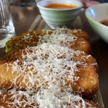 Glorietta Trattoria - Mozzarella Sticks - Italian Near Me - Jackson, Wyoming Glorietta Trattoria - Mozzarella Sticks - Italian Near Me - Jackson, Wyoming