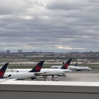 Emirates - Airlines Near Me - Mississauga, Ontario Emirates - Airlines Near Me - Mississauga, Ontario