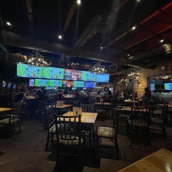 Twin Peaks - Inside seating - Sports Bars Near Me - Davie, Florida Twin Peaks - Inside seating - Sports Bars Near Me - Davie, Florida