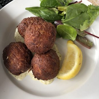 Nicks Fish House - happy hour crab cakes - Seafood Near Me - Baltimore, Maryland Nicks Fish House - happy hour crab cakes - Seafood Near Me - Baltimore, Maryland
