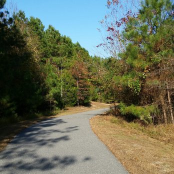 Virginia Capital Trail Foundation - Beautiful open trail and a nice fall foliage trip on 2 wheels. - Parks Near Me - Richmond, Virginia