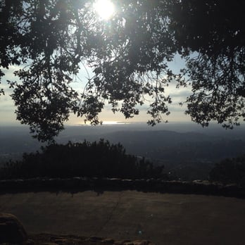 Mt Helix Park - Parks Near Me - La Mesa, California Mt Helix Park - Parks Near Me - La Mesa, California