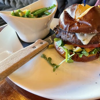 The Hangry Bison - Hangry Bison Burger with Green Beans - New American Near Me - Winter Park, Florida
