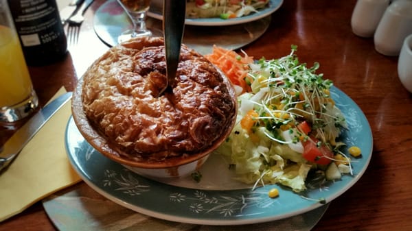 Simon The Pieman by null