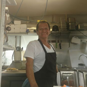 Taqueria La Esperanza - The man, the myth, the LEGEND - Street Vendors Near Me - Austin, Texas