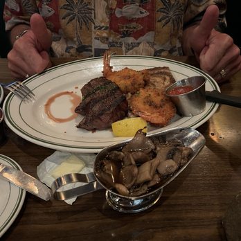 Miller's Pub - Surf and turf, really good!!!! - American Near Me - Chicago, Illinois Miller's Pub - Surf and turf, really good!!!! - American Near Me - Chicago, Illinois