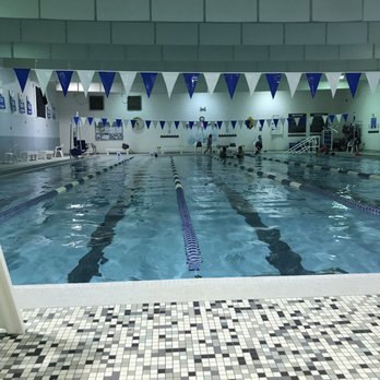 George E. Simmons Branch YMCA - Inside pool - Gyms Near Me - Charlotte, North Carolina
