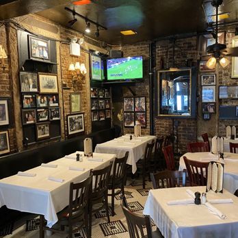 Pete's Tavern - Dining room in back. - Bars Near Me - New York, New York Pete's Tavern - Dining room in back. - Bars Near Me - New York, New York