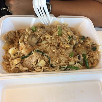 Ma Der Ma Der Sap House And Grill - House fried rice - Thai Near Me - Redding, California Ma Der Ma Der Sap House And Grill - House fried rice - Thai Near Me - Redding, California