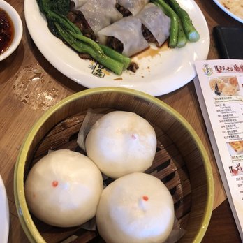 Koi Palace - Lava Buns (steamed white buns with melted egg yolk custard) - Dim Sum Near Me - Milpitas, California