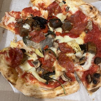 800Gradi Pizza Napoletana - Pizza Near Me - Miami, Florida 800Gradi Pizza Napoletana - Pizza Near Me - Miami, Florida