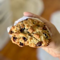 Levain Bakery - Upper East Side, NYC - Oatmeal Raisin Cookie.